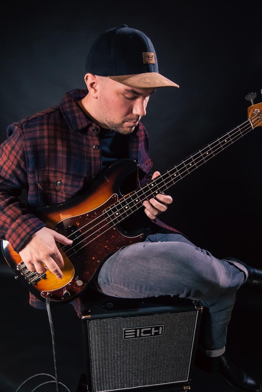 Goldigel Portrait Lukas